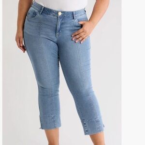 Democracy New Women’s 20W “AB Technology” High Rise Kick Flare Cropped Jean